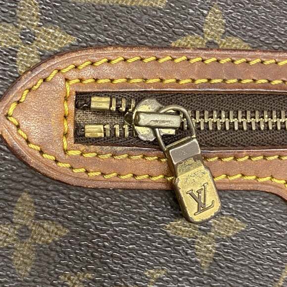 LOUIS VUITTON Brown Monogram Shoulder Bag